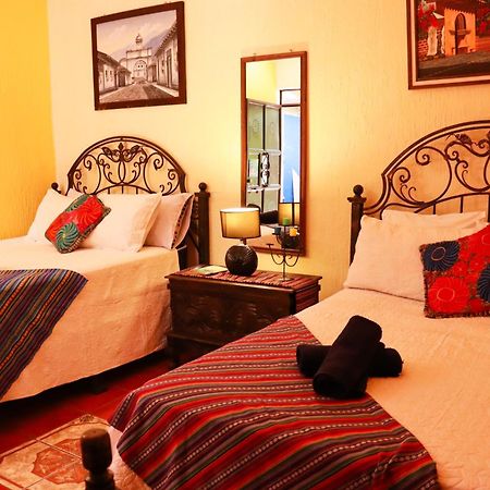 Casa Quetzalli, La Recoleccion アンティグア・グアテマラ エクステリア 写真